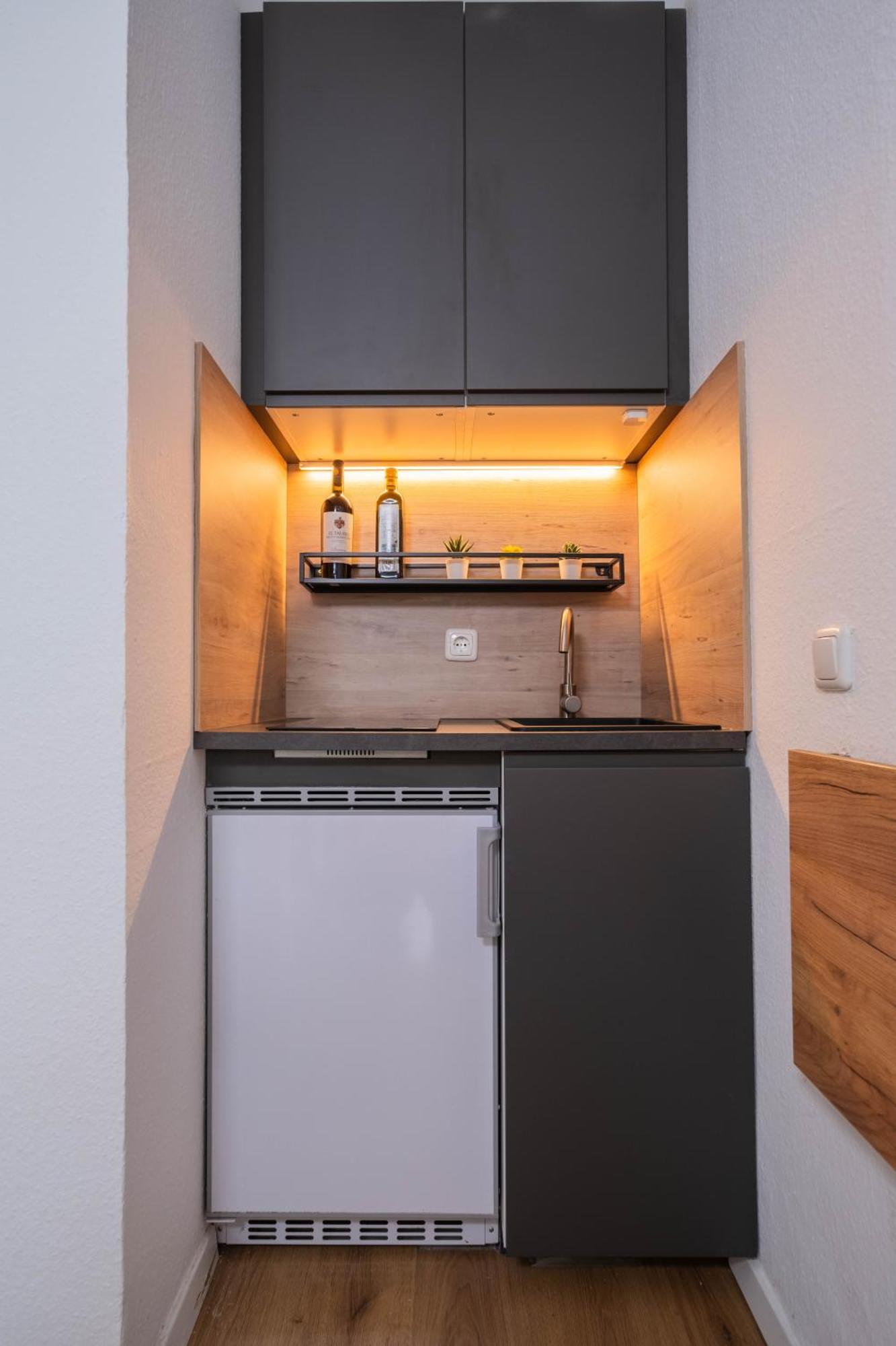 Apartments An Der Universitaet Вупертал Екстериор снимка