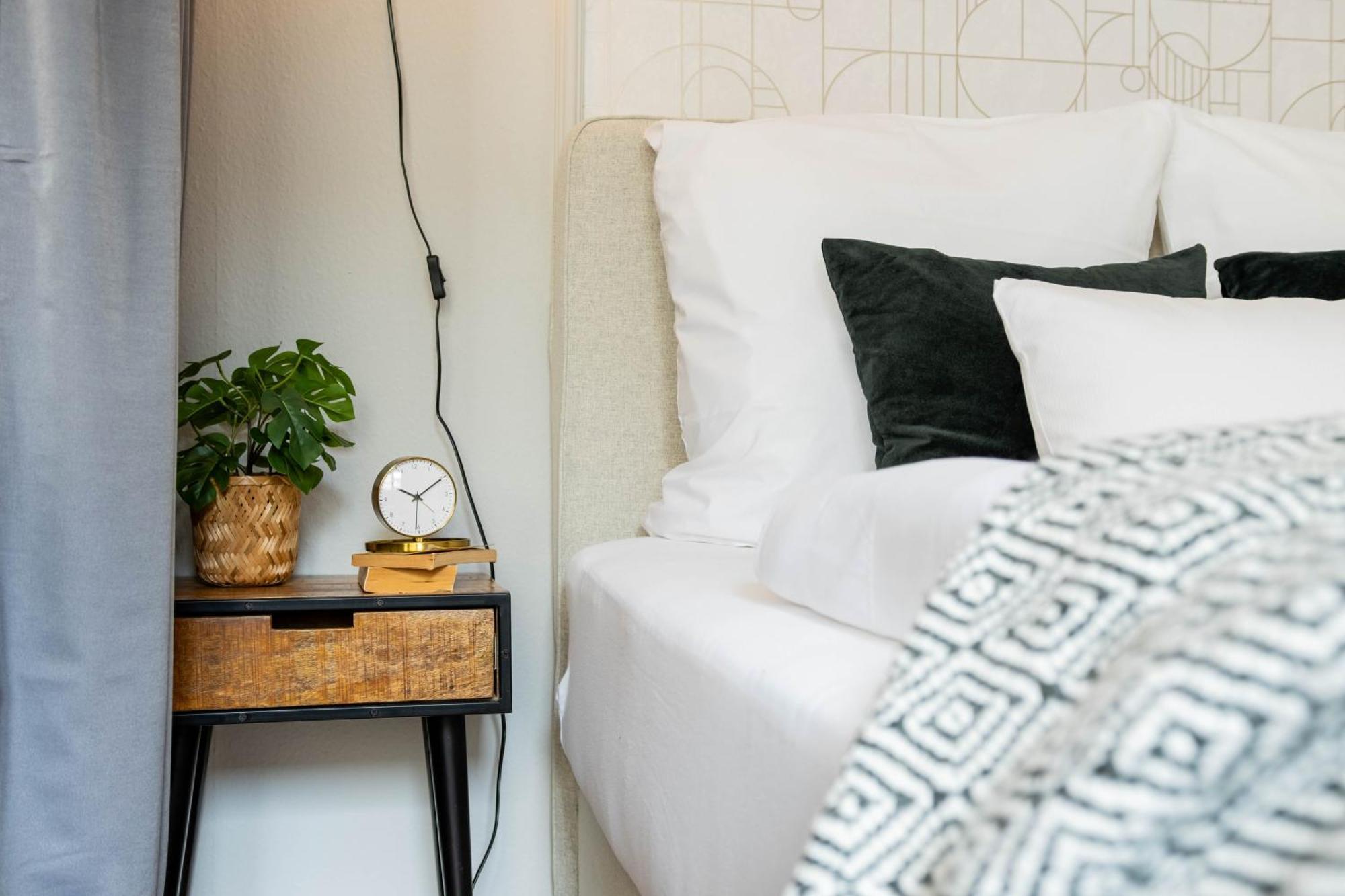Apartments An Der Universitaet Вупертал Екстериор снимка
