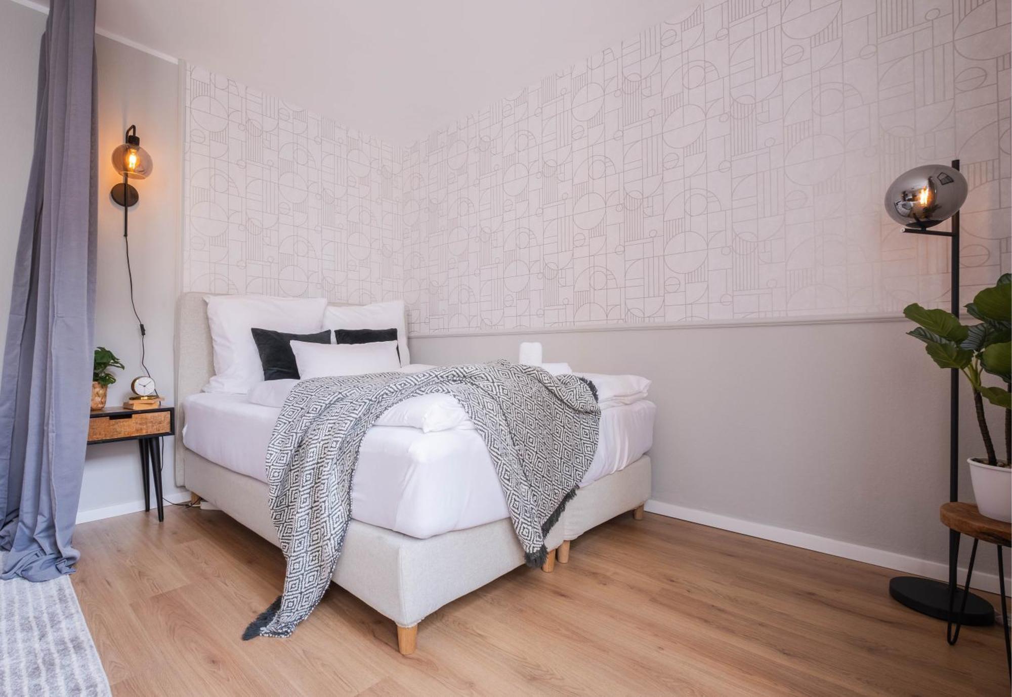 Apartments An Der Universitaet Вупертал Екстериор снимка