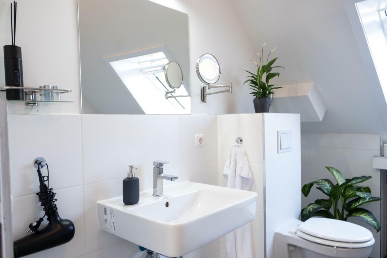Apartments An Der Universitaet Вупертал Екстериор снимка