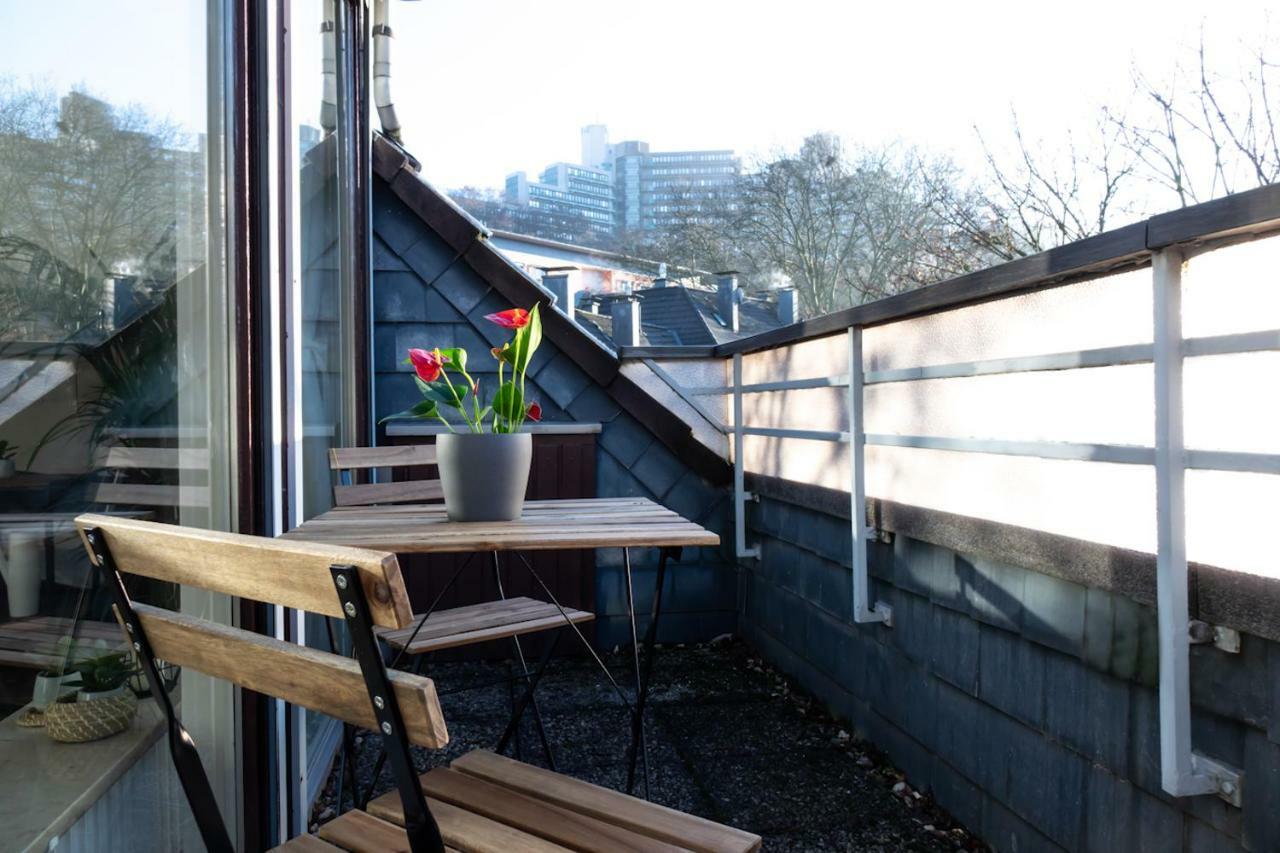 Apartments An Der Universitaet Вупертал Екстериор снимка