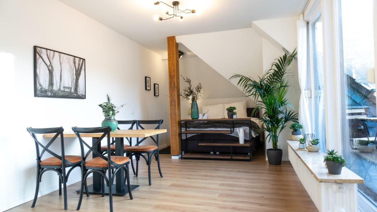 Apartments An Der Universitaet Вупертал Екстериор снимка
